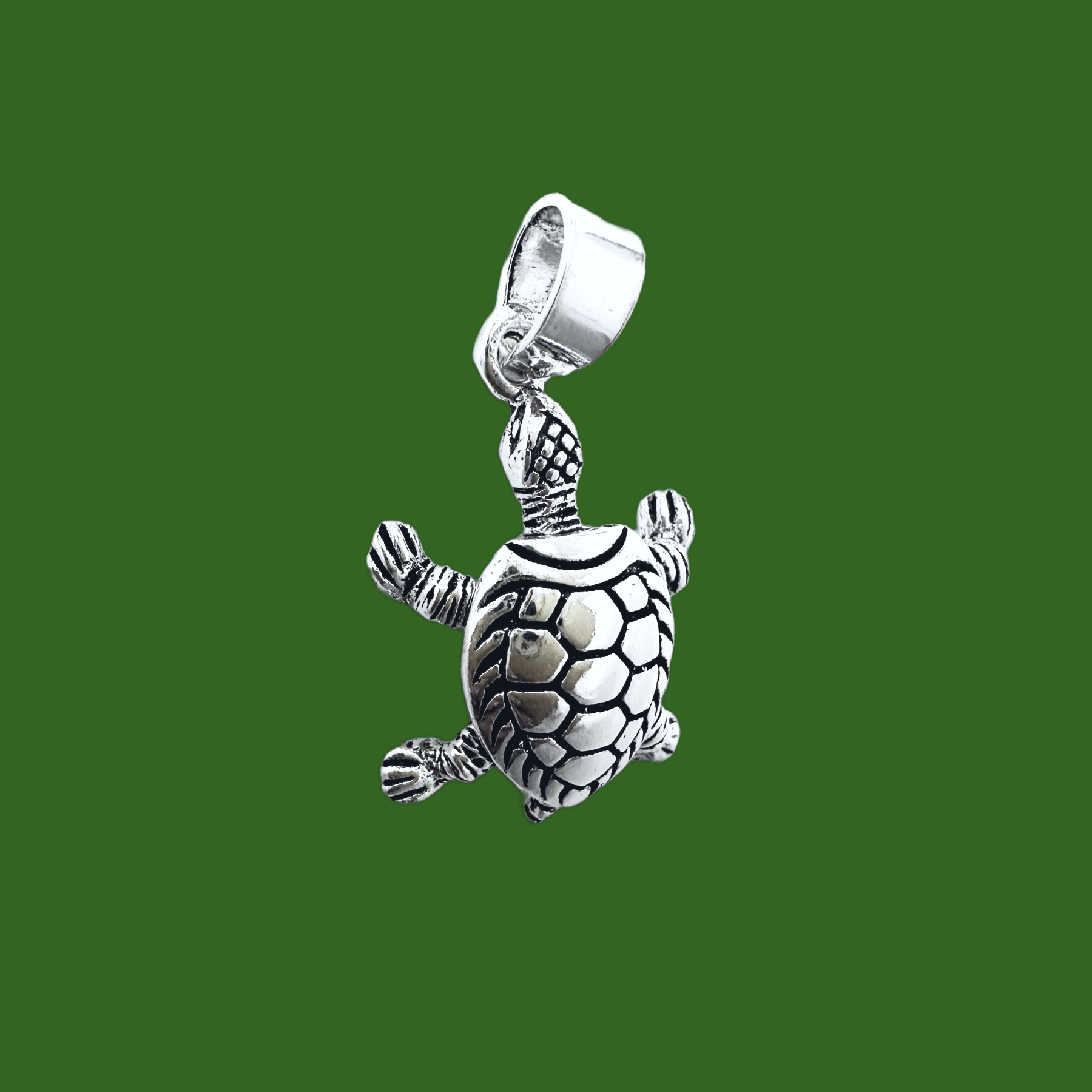Super Turtle Pendant Silver Necklace